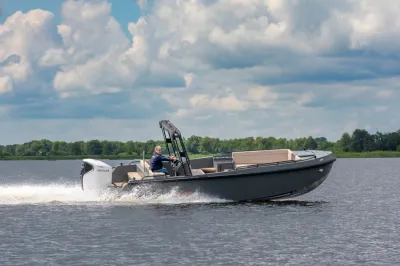 motorboot op het water