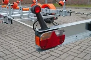 achterlicht en frame van boottrailer