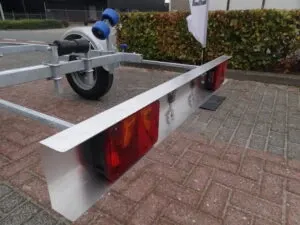 achterlicht en spatbord van boottrailer