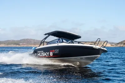 motorboot op het water