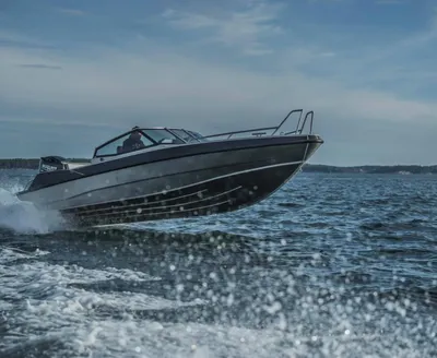 motorboot op open water