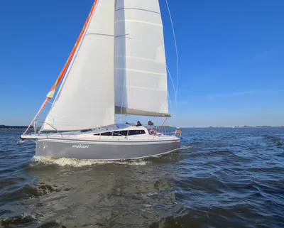 zeiljacht op open water