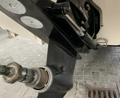 sterndrive en schroefas zonder schroef