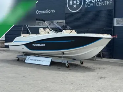 boot op trailer voor bedrijfspand