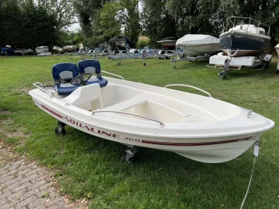 open consoleboot op gras