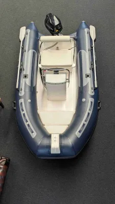 bovenaanzicht van een rib op binnenvloer