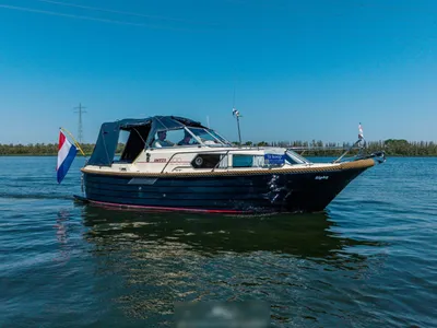 motorboot op het water