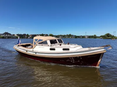 motorboot op binnenwater