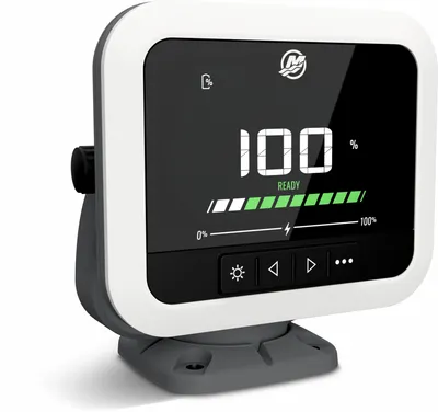 display voor buitenboordmotor met batterijweergave
