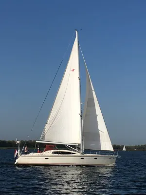 zeilboot op open water