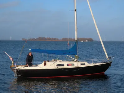 zeiljacht op rustig water