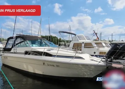 motorboot in jachthaven