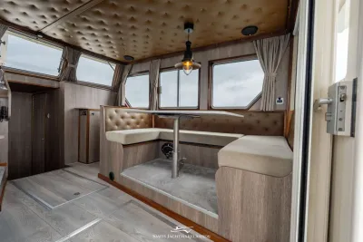 interieur salon van kruiser