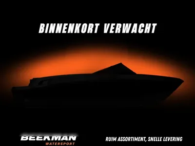 zwarte boot silhouet met oranje achtergrond