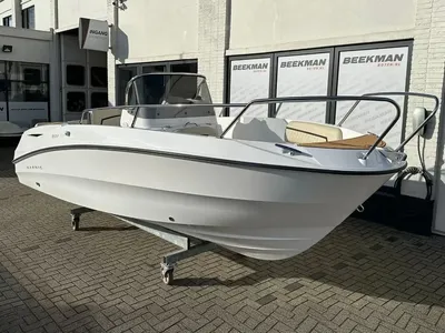witte open console boot op trailer