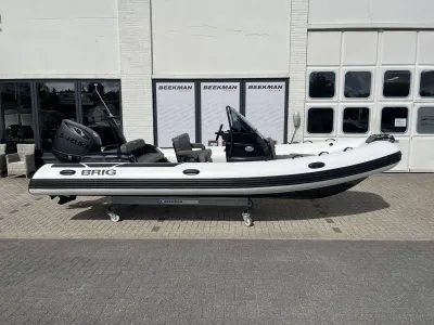 RIB gepresenteerd bij showroom