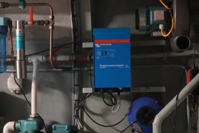 elektrische installatie en leidingen in kajuit