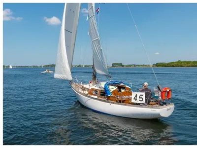 zeilboot op open water