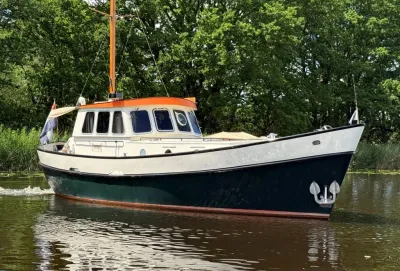 motorboot op binnenwater