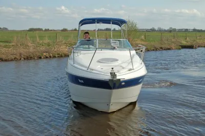 boot voorzijde op kanaal