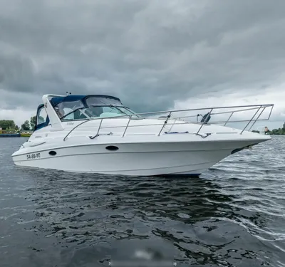 sportcruiser op het water