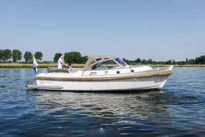 motorboot op rustig water