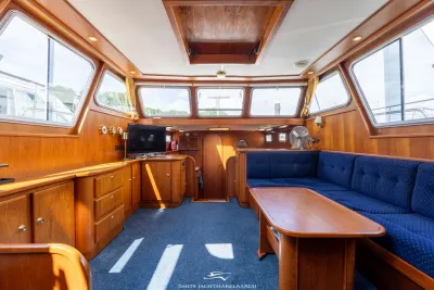 interieur salon motorjacht