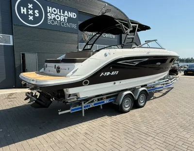 speedboot op trailer bij bootcentrum