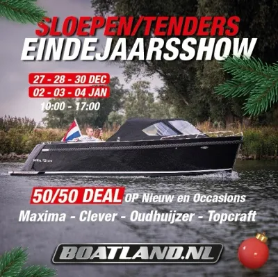 zwarte sloep op water met promotionele tekst