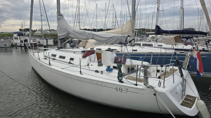 Beneteau First 40.7