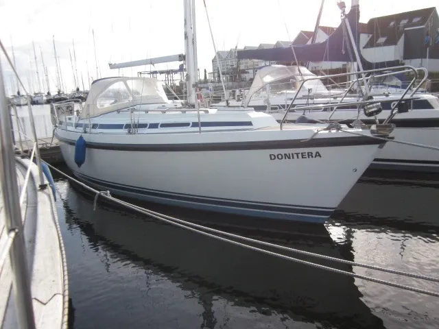 C-Yacht Compromis C888