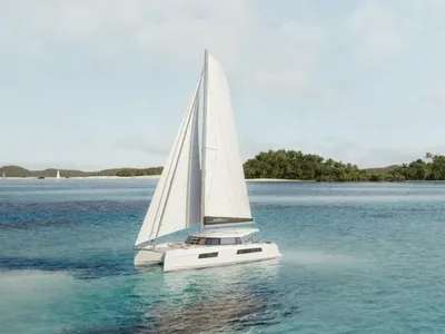 catamaran op rustig water