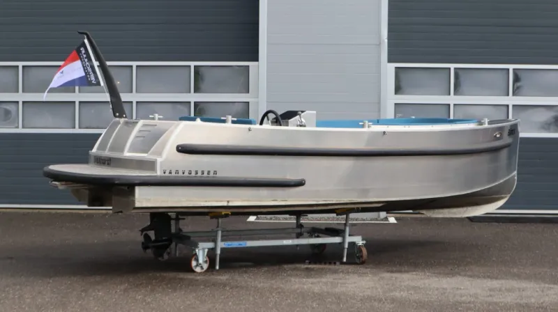 Van Vossen 595 tender