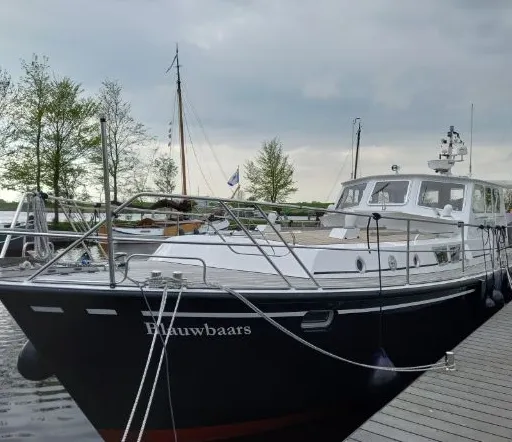 Pilot 44