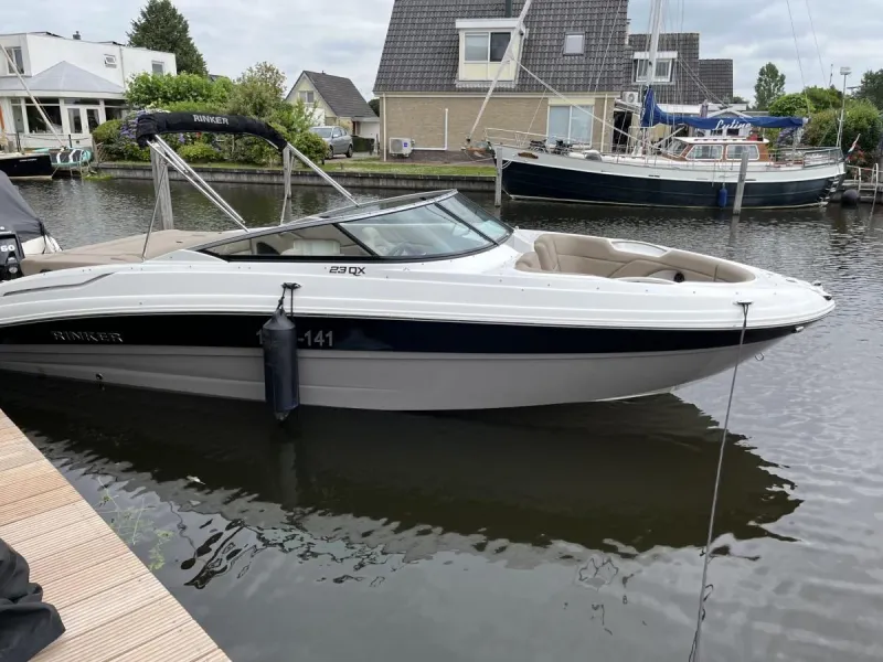 Rinker 23QX